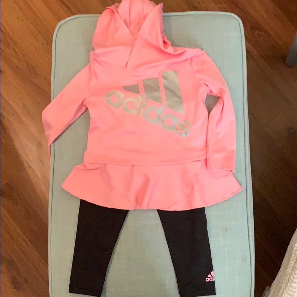 Kids clothes